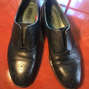 Pikolinos Oxford in Blk, 39